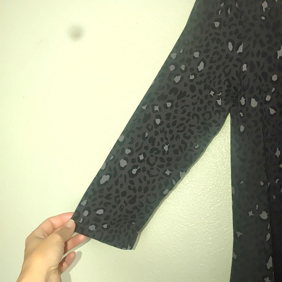 Time And Tru Swing Dress Size Large 3/4 Sleeve Round Neck Pockets Animal NEW - Picture 7 of 10